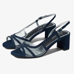 NWT David Tate Navy Blue Slingback Heels (Double Wide)